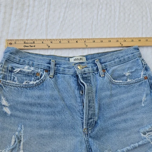 Agolde Light Wash Distressed Denim Parker Shorts Size 29 - Picture 6 of 9